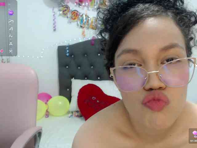 miss_churca webcam