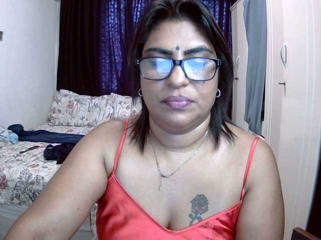 indiandelight001's BongaCams show and profile