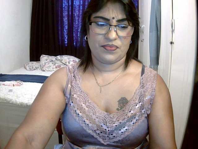 indiandelight001's BongaCams show and profile
