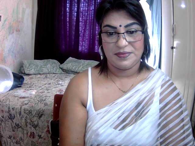 indiandelight001's BongaCams show and profile