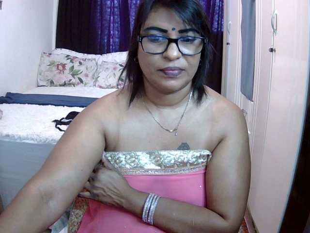 indiandelight001's BongaCams show and profile