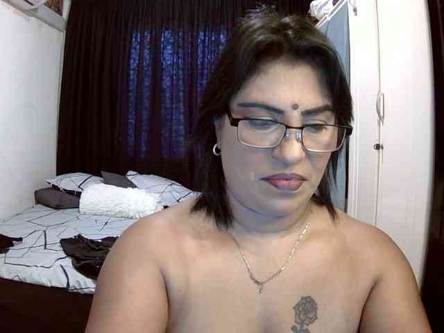 indiandelight001 webcam