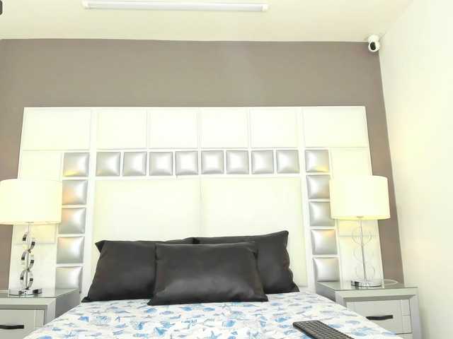 ParisSweet21 — bongacams