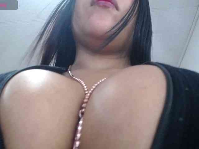 violeta-thequeen webcam