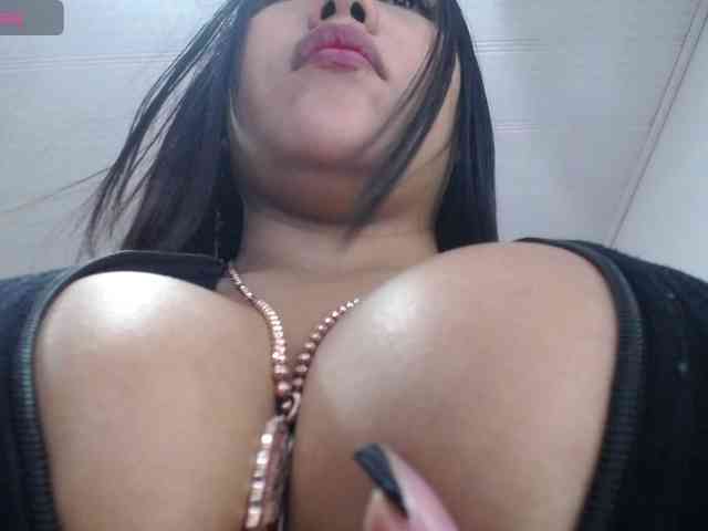 violeta-thequeen webcam
