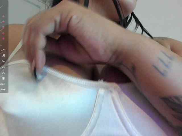 violeta-thequeen webcam
