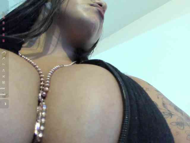 violeta-thequeen webcam