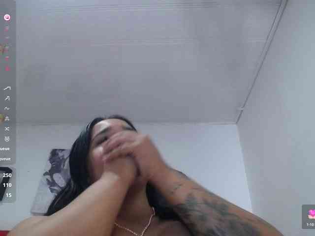 violeta-thequeen webcam