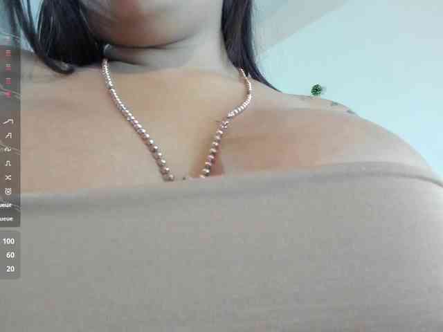 violeta-thequeen webcam