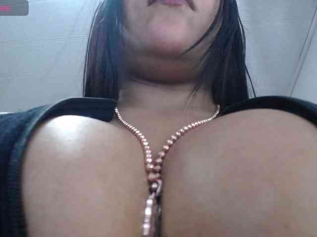 violeta-thequeen webcam