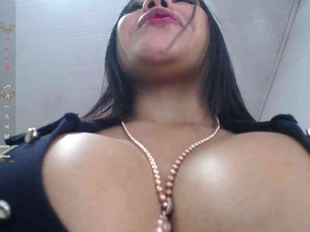 violeta-thequeen webcam