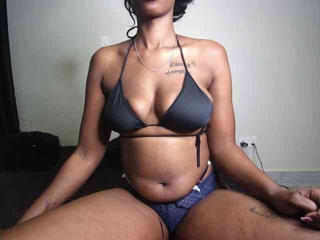 Hotpussy01 webcam