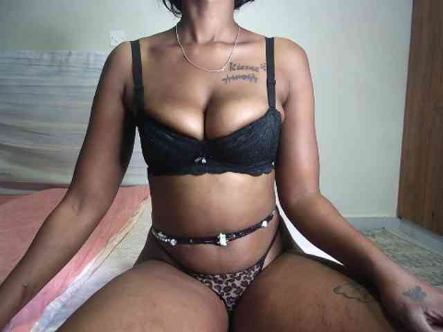 Hotpussy01 webcam