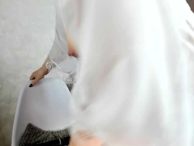 Ari-Zona's BongaCams show and profile