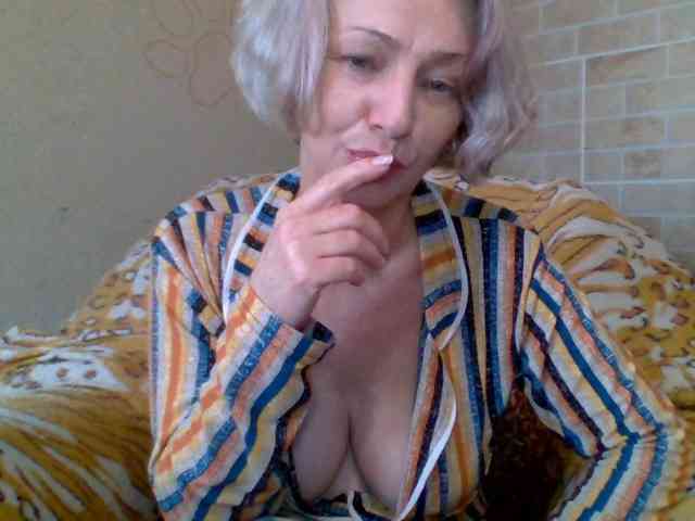 Lorie-Carrie webcam