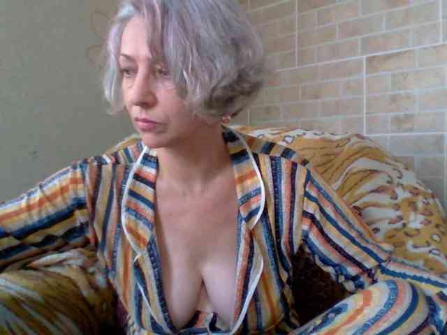 Lorie-Carrie webcam