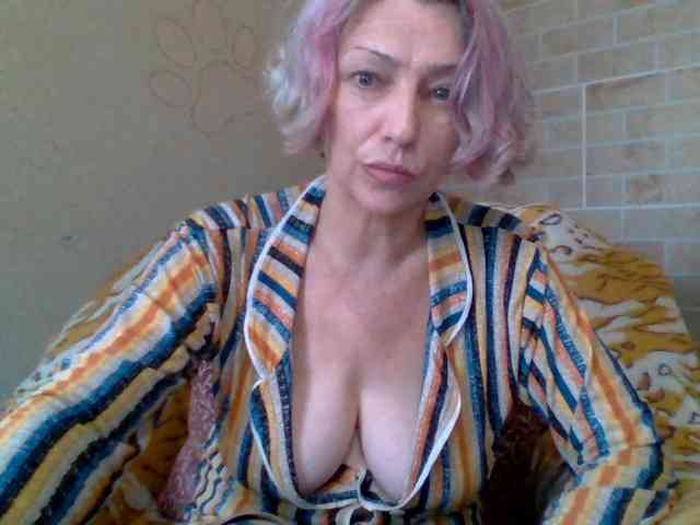 Lorie-Carrie webcam