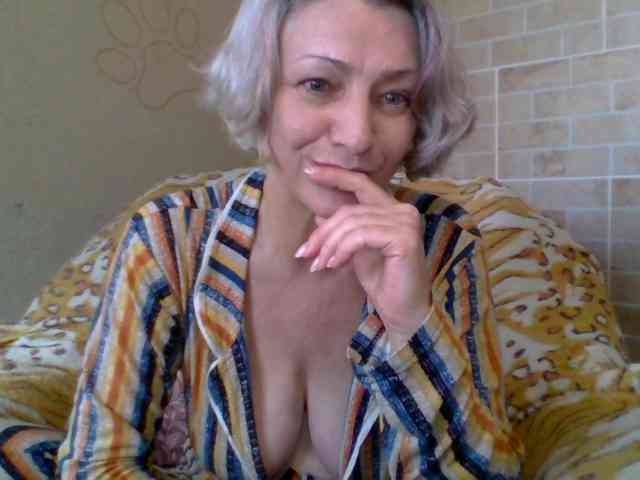Lorie-Carrie webcam