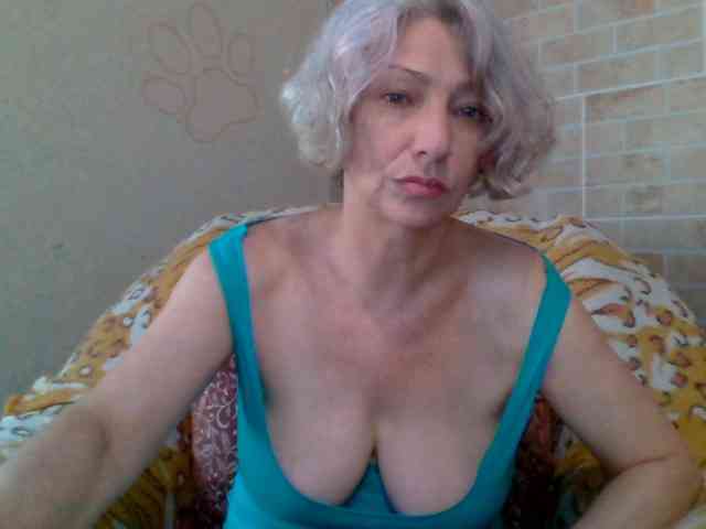 Lorie-Carrie webcam