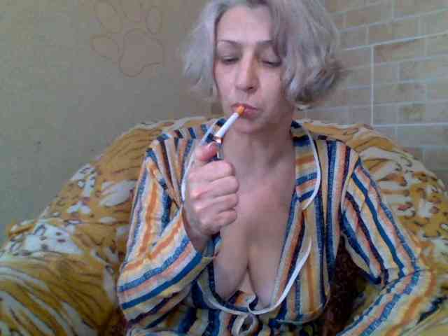 Lorie-Carrie webcam