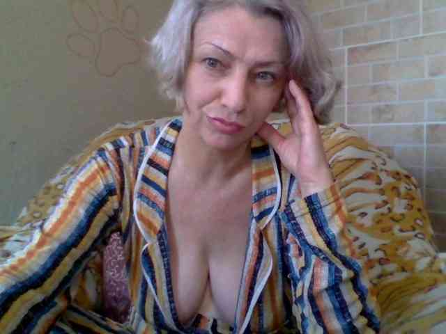 Lorie-Carrie webcam