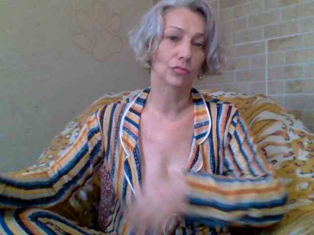 Lorie-Carrie webcam