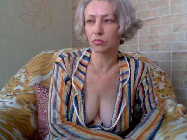 Lorie-Carrie webcam