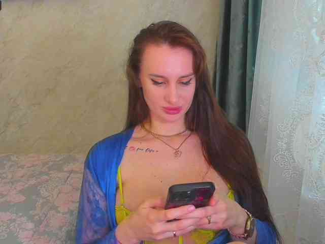 LikaStarrr1