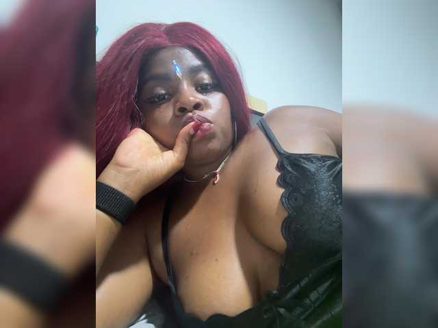 Naty-Brown's BongaCams show and profile