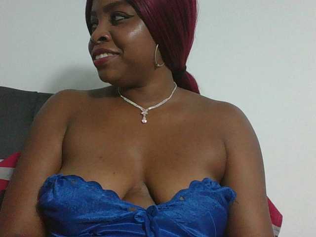 Naty-Brown's BongaCams show and profile