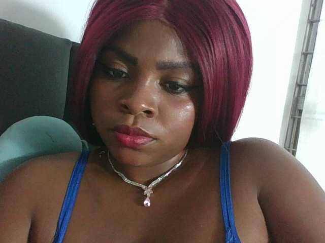 Naty-Brown's BongaCams show and profile