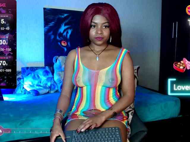 nude amateur cam Naty-Brown