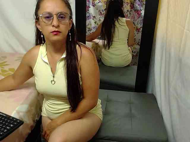 pamelavasquez webcam