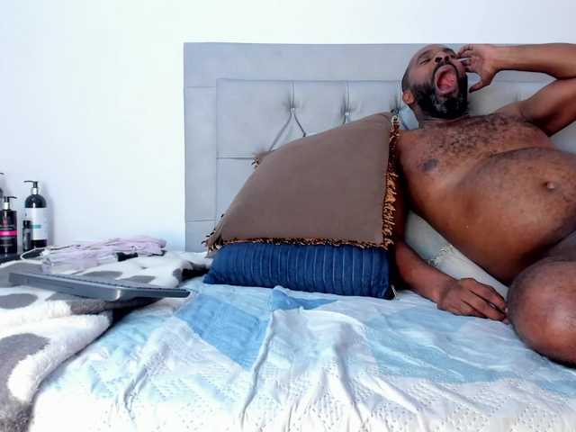  Idaly-Carlos chat room