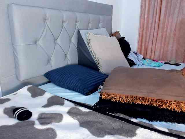 sex chat cam Idaly-Carlos