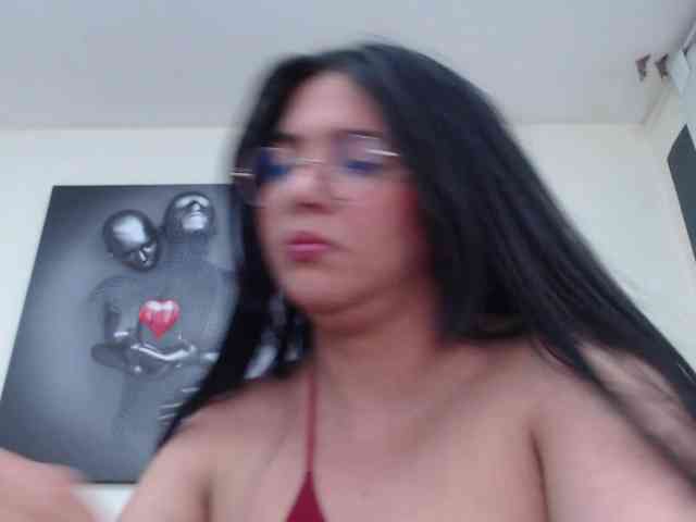 KatrinaRolandd KatrinaRolandd