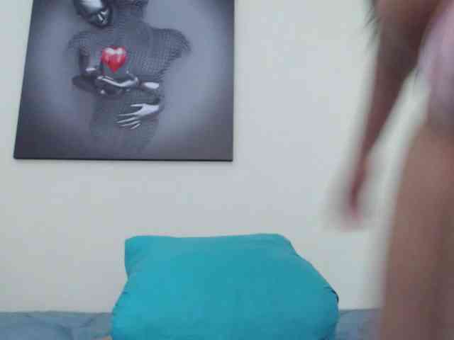 KatrinaR webcam