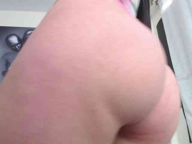 KatrinaR webcam