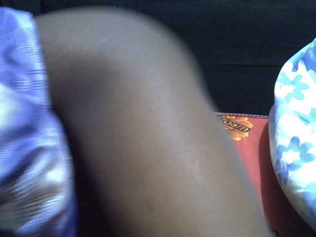 Sweetvine's BongaCams show and profile