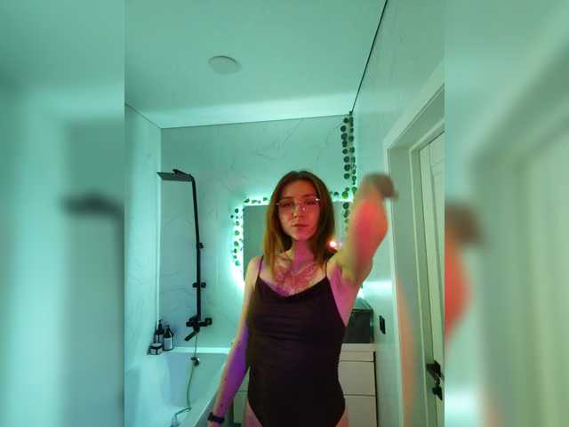 6SweetClaudia9's BongaCams show and profile