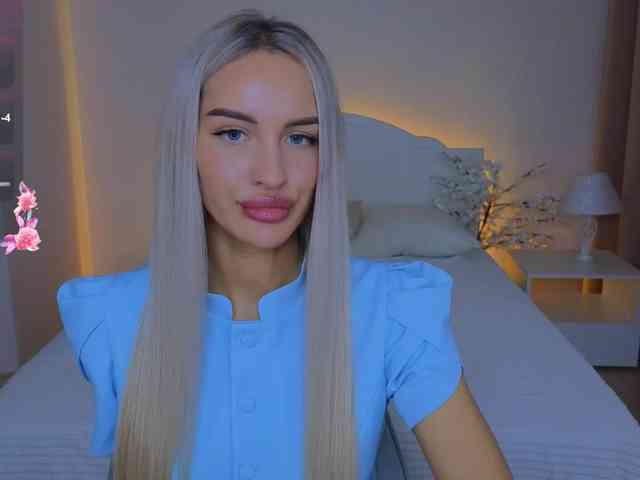 LeilaFlower webcam