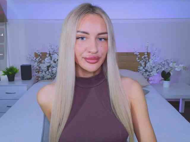 LeilaFlower webcam