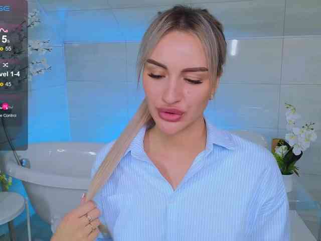 LeilaFlower Live Webcam on BongaCams LeilaFlower Live Webcam on BongaCams