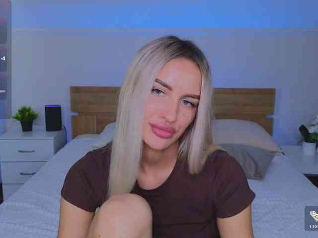 LeilaFlower webcam
