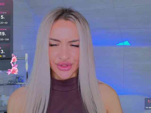 LeilaFlower webcam