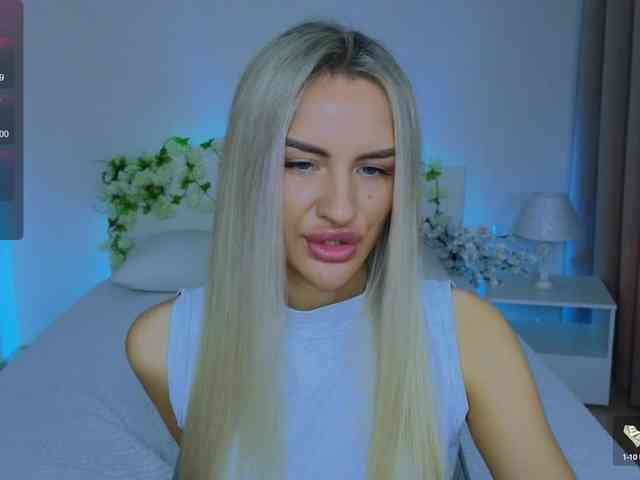 LeilaFlower webcam