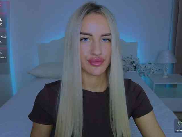 LeilaFlower webcam