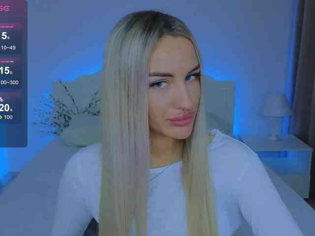 LeilaFlower webcam
