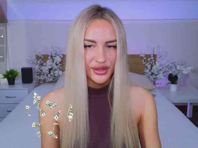 LeilaFlower webcam