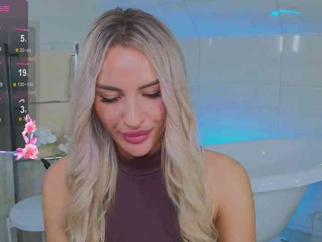 LeilaFlower webcam